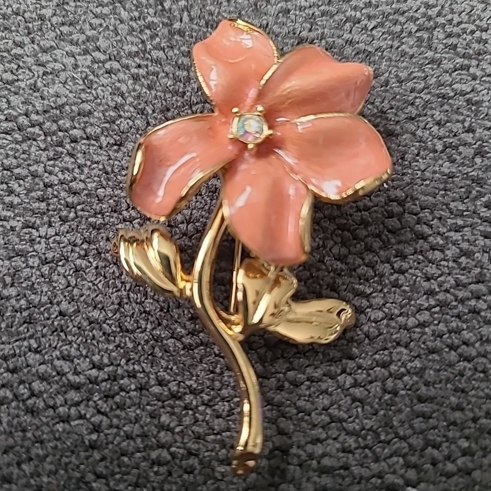 Vintage Joan Rivers Signed Brooch Pin Jewerly High End Gold Enamel 2 1/4"x 1 1/4